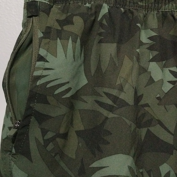 GoodFellow Men's swimming shorts size M - Picture 5 of 15